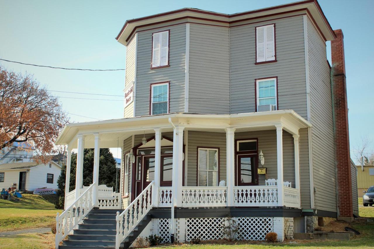 Hawksbill House - (Adults Only) Luray Exterior foto